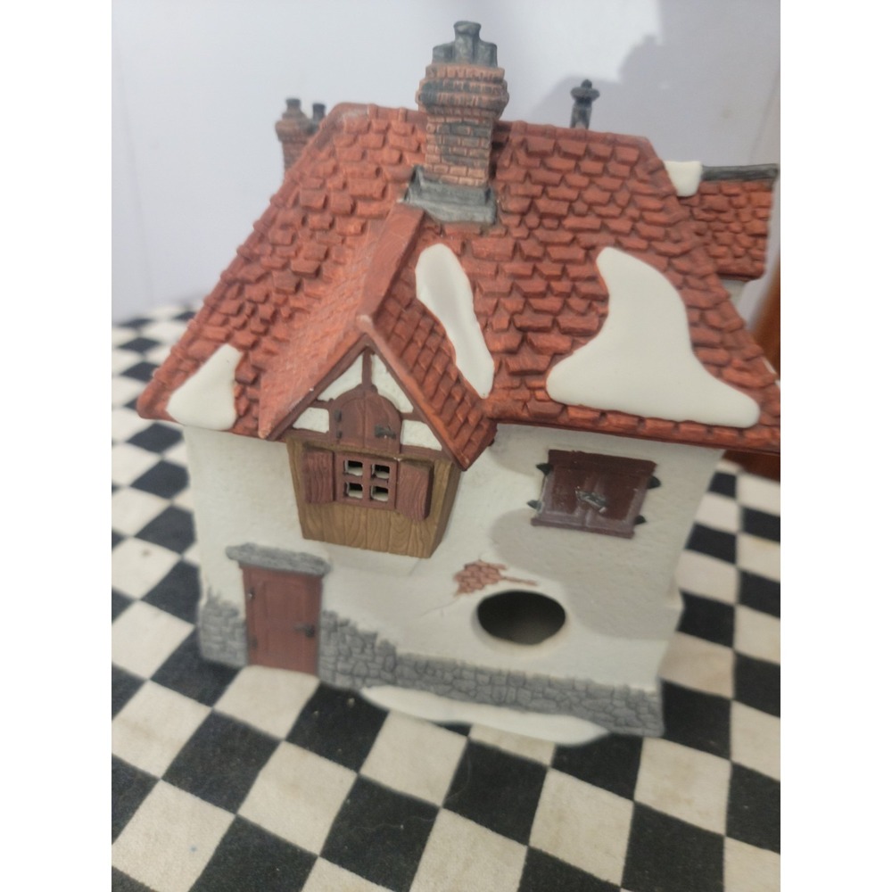 Dept 56 Dickens Village "Mr. Wickfield Solicitor" 1989‎ Porcelain w/ Box - Picture 7 of 9